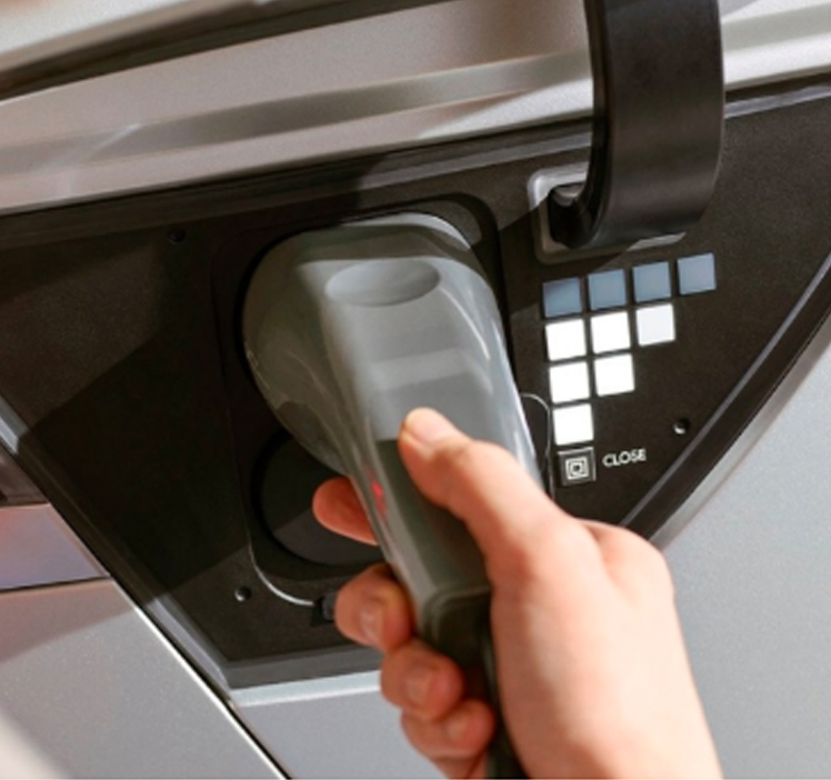 充電口蓋執行器